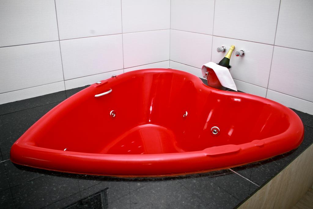 Hotel Saron 4*