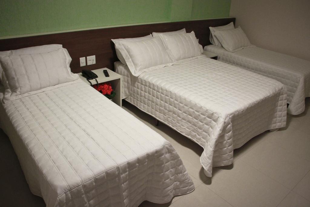 Saron Hotel