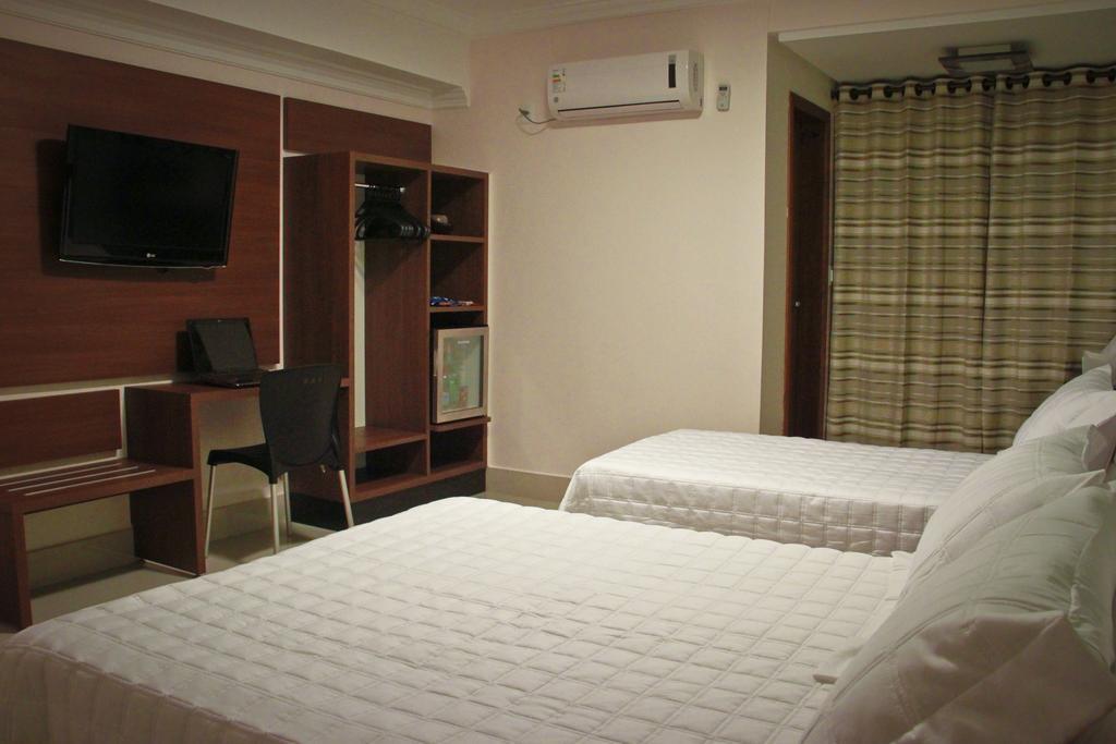 Saron Hotel 4*